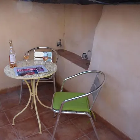 Le Moliere - Historical Stone House In Old Сasa de vacaciones *